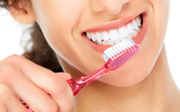La guida definitiva alla pulizia dei denti